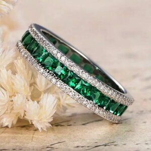 NEW 18k White Gold Emerald Diamond Eternity Ring Band